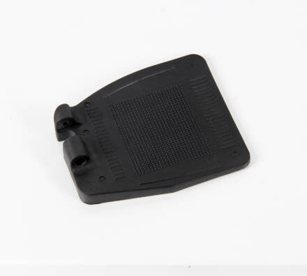 21018107 Ayak Basma Plastiği Sağ - 1